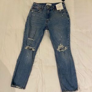 Abercrombie Curve Love High Rise Skinny Jeans